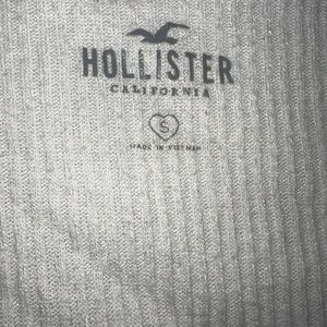 Holister soft tee